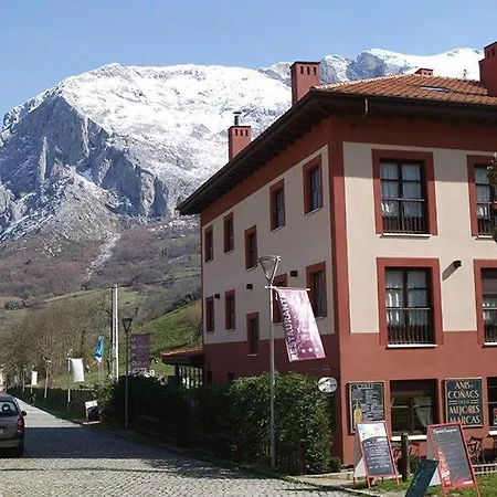 Hotel Plaza Teverga 3*