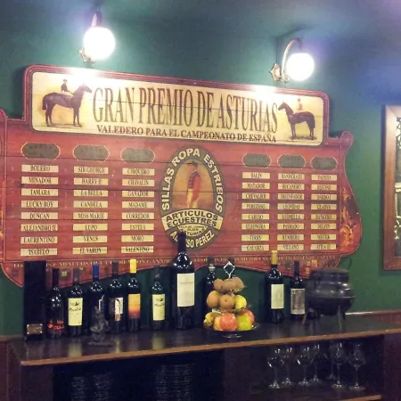 Plaza Teverga Отель