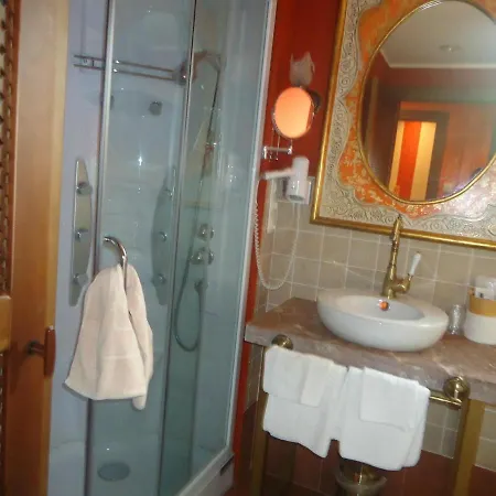 Plaza Teverga Отель