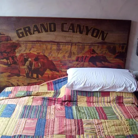 Plaza Teverga Ла-Пласа