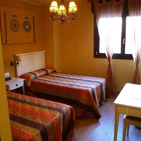 Plaza Teverga 3*