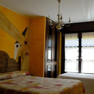 Plaza Teverga Ла-Пласа